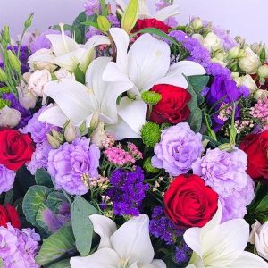 Vintage Lace Bouquet Online Flower Delivery in Dubai